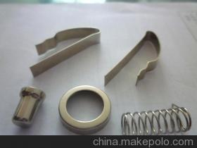 【廠家直銷各種充電器五金模具及產(chǎn)品】?jī)r(jià)格,廠家,圖片,其他電子加工,中山市躍龍門(mén)五金制品廠-